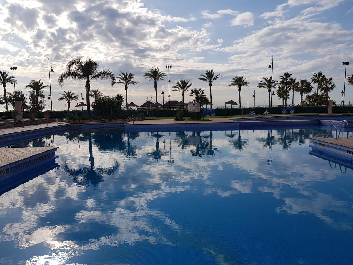 Luxury House 110 M2 On The Beach, Pool, Parking Torremolinos Extérieur photo