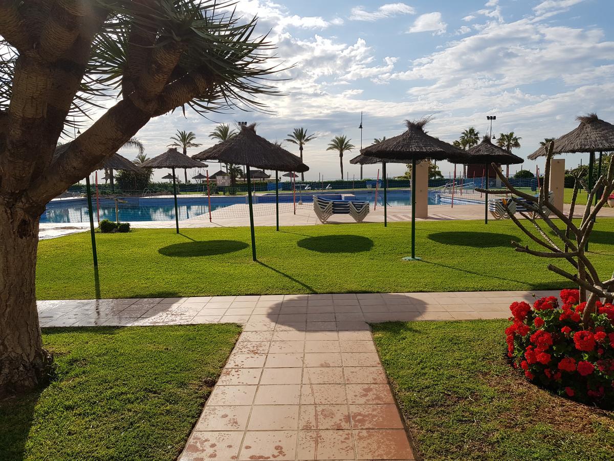 Luxury House 110 M2 On The Beach, Pool, Parking Torremolinos Extérieur photo
