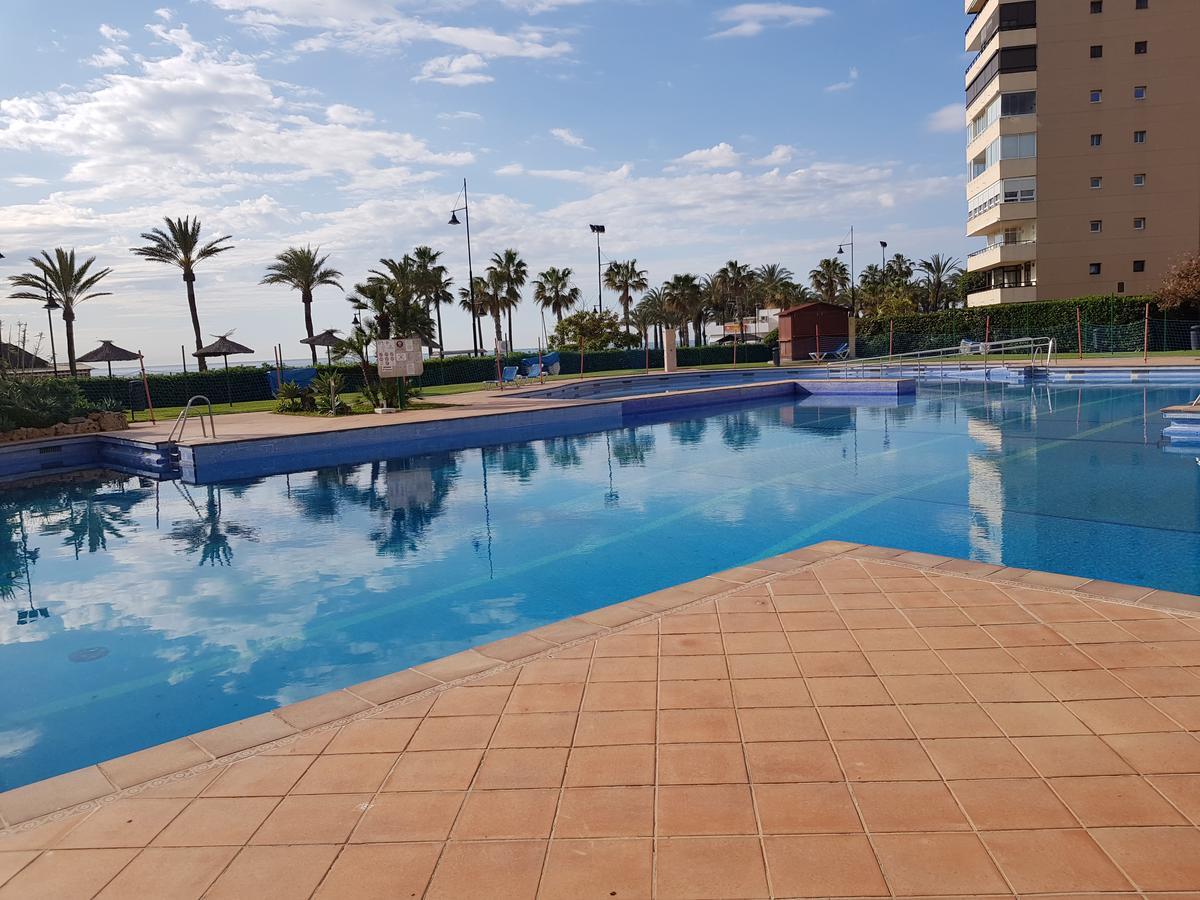 Luxury House 110 M2 On The Beach, Pool, Parking Torremolinos Extérieur photo