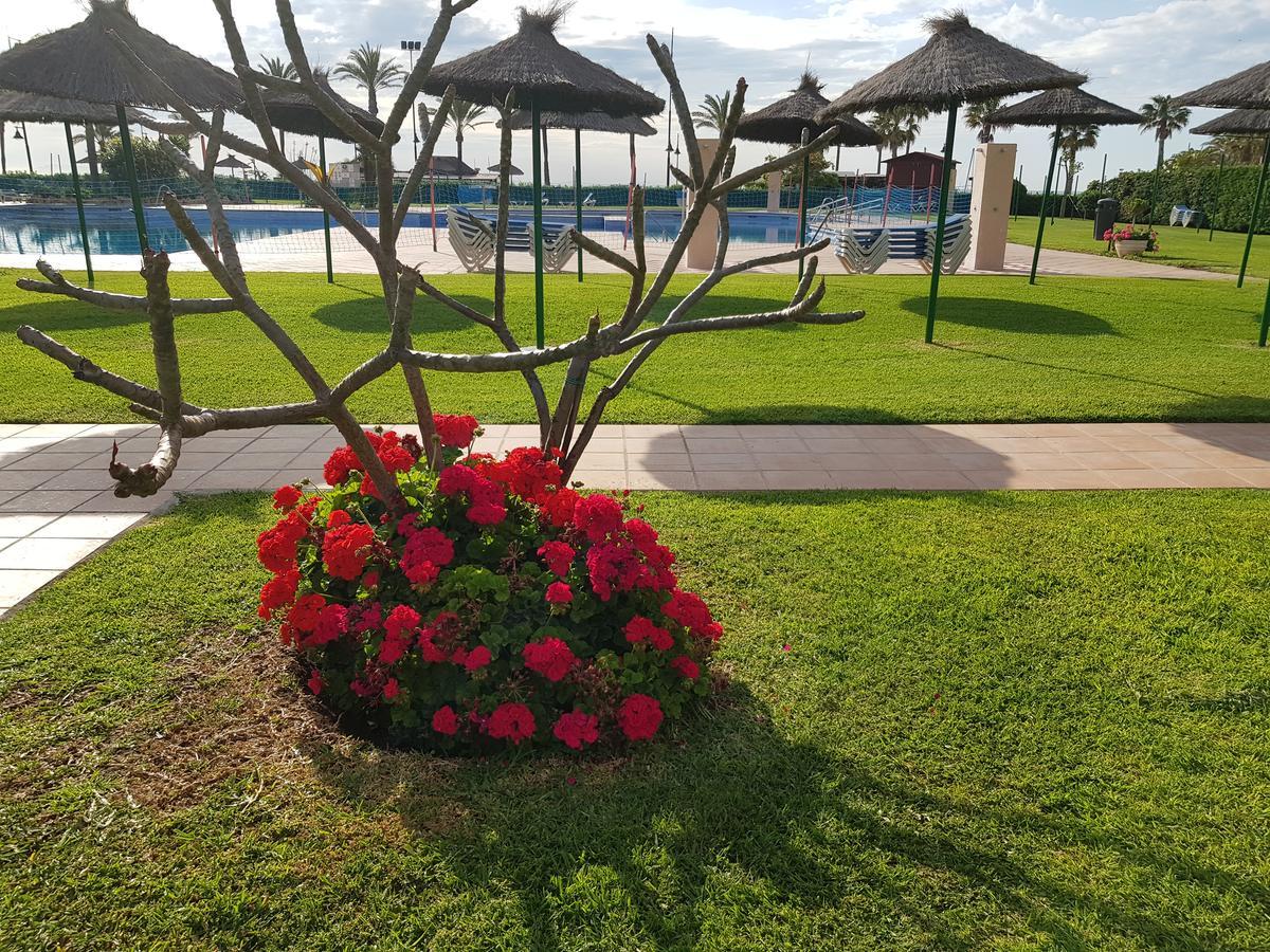 Luxury House 110 M2 On The Beach, Pool, Parking Torremolinos Extérieur photo